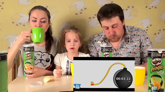 1000 ЧИПСОВ ЗА 10 МИНУТ! CHALLENGE | ВЫЗОВ ПРИНЯТ мальчики ПРОТИВ девочек НЕ ПОВТОРЯТЬ смотреть онлайн