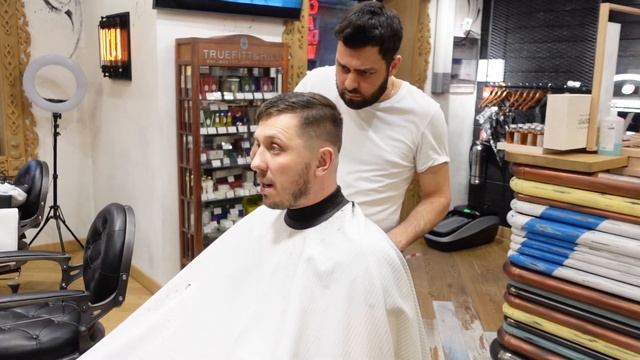 Поход в BARBERSHOP и КОРОЛЕВСКОЕ бритье 2021 смотреть онлайн