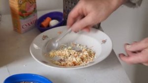 Чем кормить волнистого попугая?