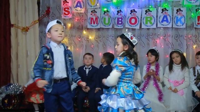 Aka singil qo'shig'i ALIFBE BAYRAMIDA BOLALAR QO'SHIQLARI смотреть онлайн