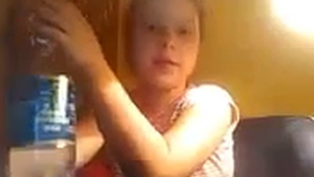 Выпила много воды болт живот!. смотреть онлайн