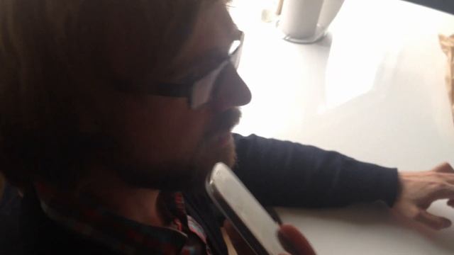 Samsung Galaxy S3 - sms-featuren смотреть онлайн