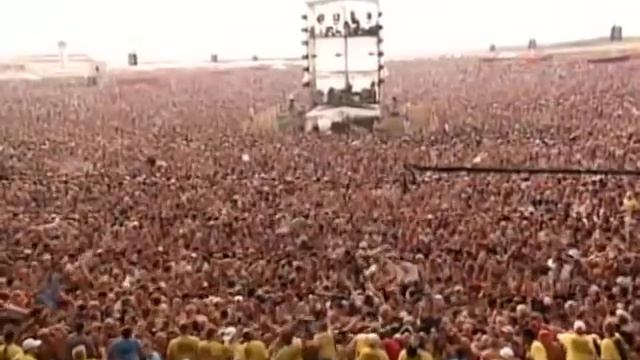 DMX live performance at wood stock 1999 RUFF RIDERS ANTHEM & SLIPPING смотреть онлайн