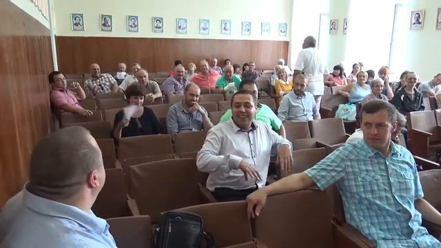Депутаты Василькова собрались на сессию после перерыва. смотреть онлайн