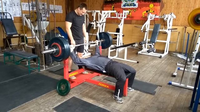 Жим лёжа 160 кг смотреть онлайн