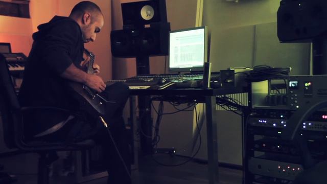 Producer Guitar Improv Solo In Studio - P.L.O. смотреть онлайн