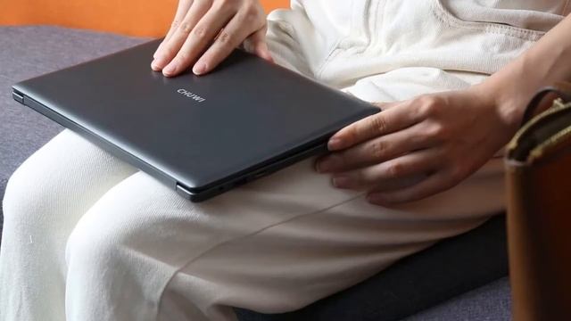 HeroBook AIR RAM 4GB ROM 128GB SSD 11.6 INCH Laptop Intel N4020 CHUWI смотреть онлайн