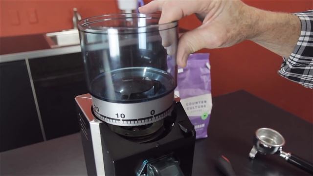 Rancilio Rocky Coffee Grinder | Crew Review смотреть онлайн