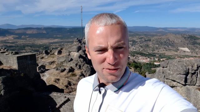 Самая необычная деревня Португалии смотреть онлайн