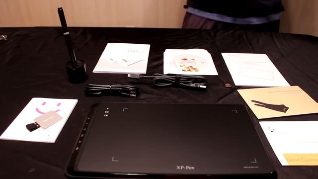 XP-Pen Star05 Drawing Tablet Review and Un-Boxing! смотреть онлайн