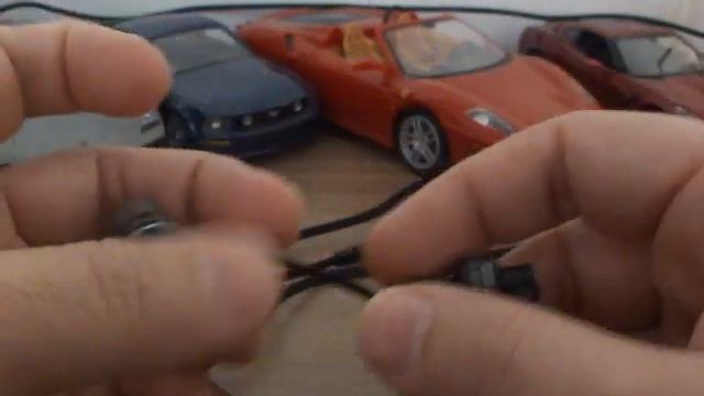 JBL T110 Original vs Chinês bom de briga. Batalha de fones de ouvido. смотреть онлайн