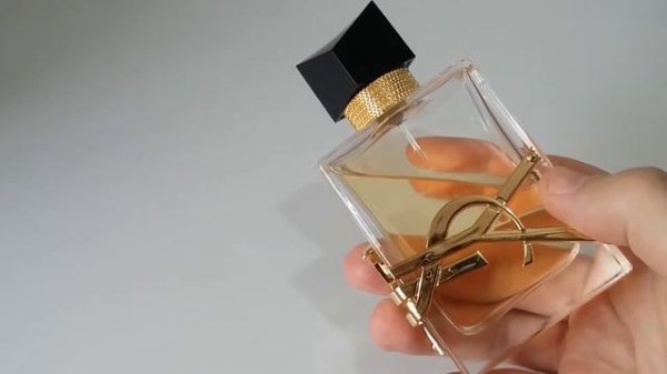 LIBRE | YVES SAINT LAURENT