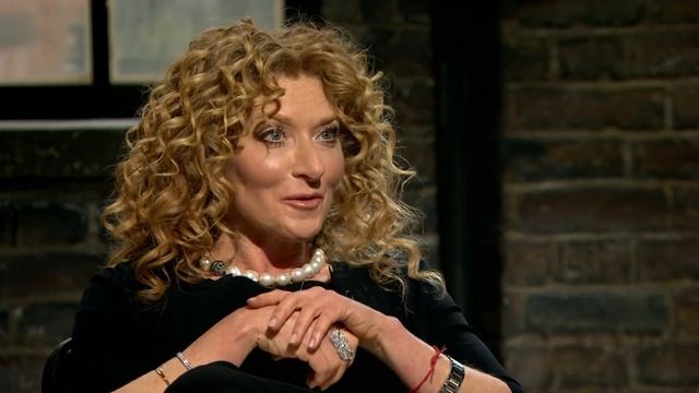 Board Games Or Bored Games? | Dragons' Den смотреть онлайн