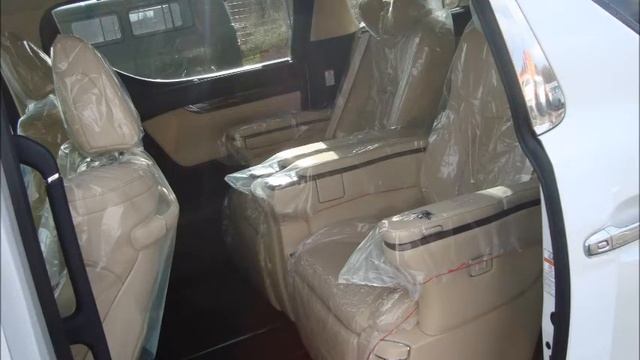Toyota Alphard III Рестайлинг 2018 видео обзор