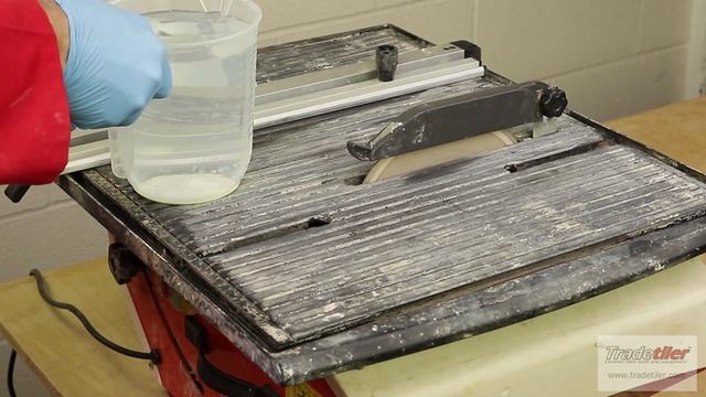 Husqvarna TS 230 F Electric Tile Saw Review by Tradetiler смотреть онлайн