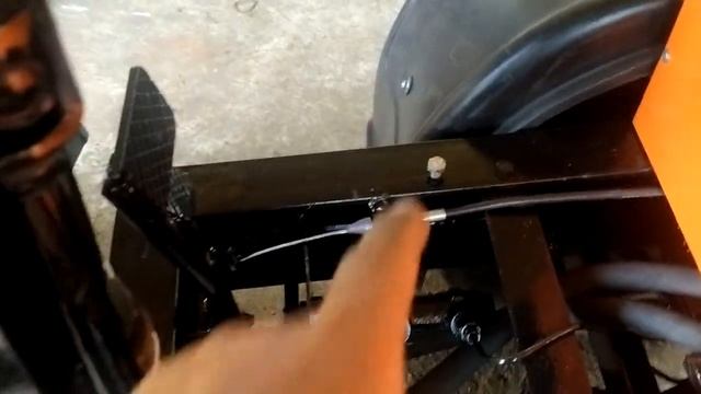 Минипогрузчик.Есть новенькое..mp4 смотреть онлайн