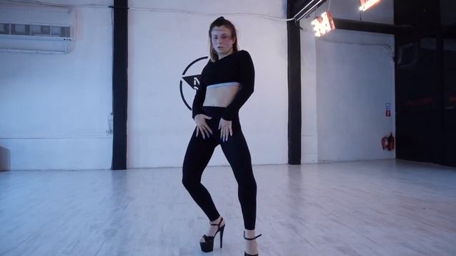 Choreo Kris Belova ( Charlotte Cardin - Big boy) смотреть онлайн