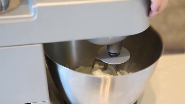 Рецепт творожного пирога с клубничным муссом смотреть онлайн