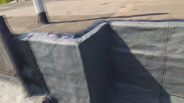 2 Гаража рядом Унифлекс 1 слой без срыва с отливом. смотреть онлайн