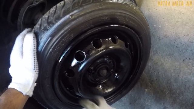 PEUGEOT 206 Pintando as rodas, prontas para novas calotas #carvlog смотреть онлайн