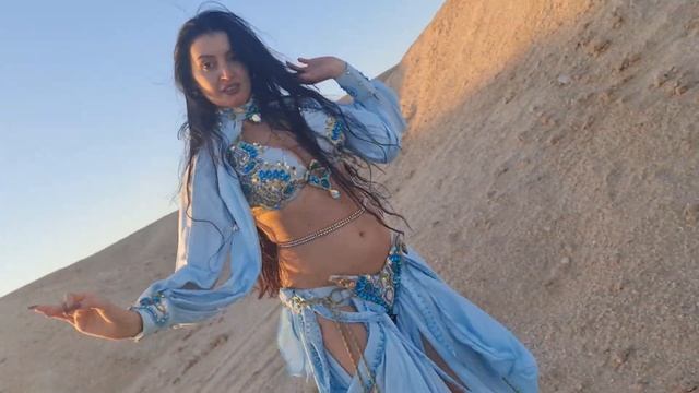 2022/ ALEX DELORA in EGYPT смотреть онлайн