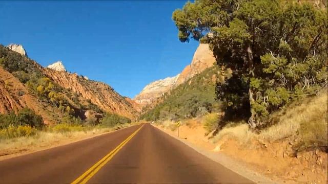 A Tour of Zion National Park! - Zion Canyon - Weeping Rock - Zion Tunnel - Checkerboard Mesa смотреть онлайн
