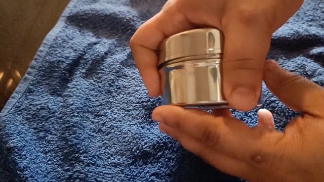 How to open steel box and container with lid | easy way to open steel tiffin box #tips #howto смотреть онлайн