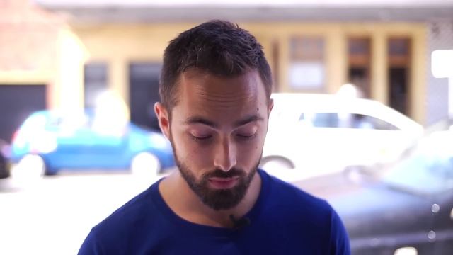 Why Do You Make People Look Stupid? смотреть онлайн