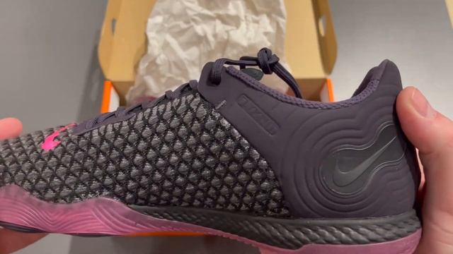 Nike React Gato IC Small Sided - Black/Pink Blast/Purple смотреть онлайн