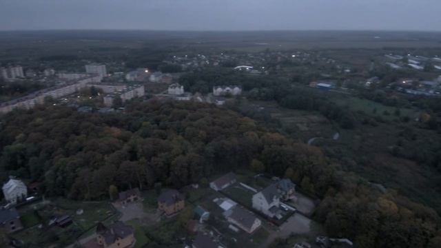 Гурьевск Калининградская область, обзор центра города в вечернее время. Администрация Гурьевска смотреть онлайн