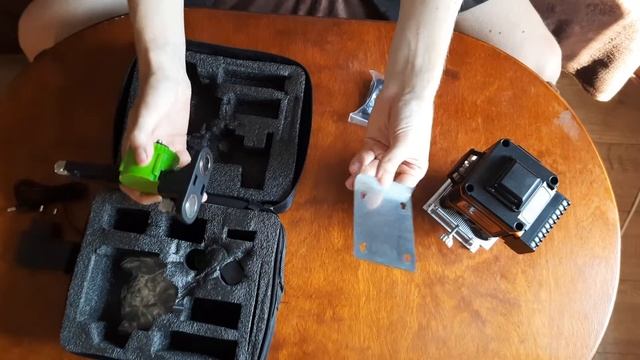 лазерный уровень смотреть онлайн