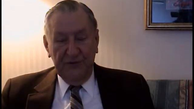 Robert Herman Meyer, First Lieutenant, US Army Air Forces, World War Two смотреть онлайн