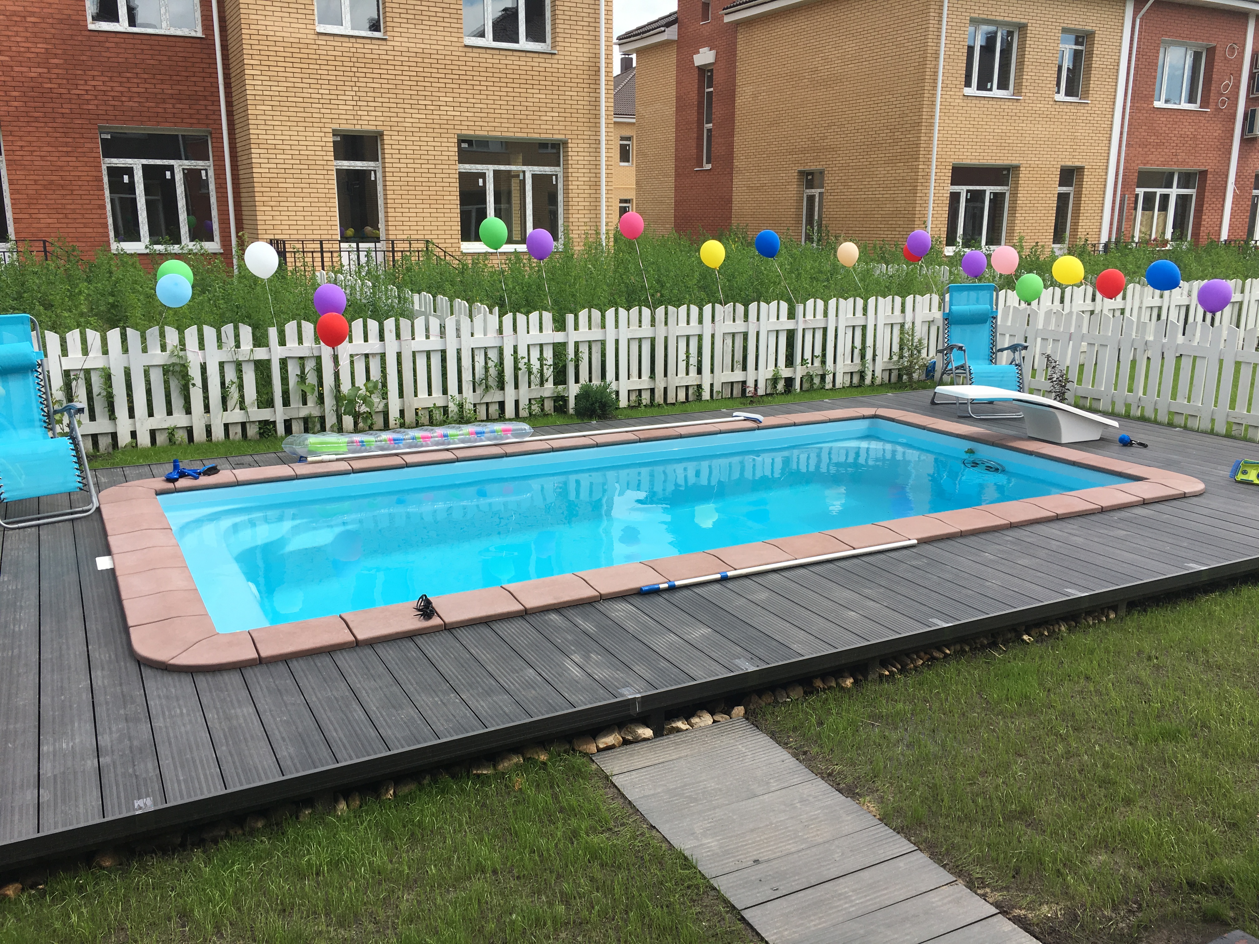 Композитный бассейн 