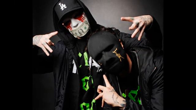 Песня группы Hollywood Undead