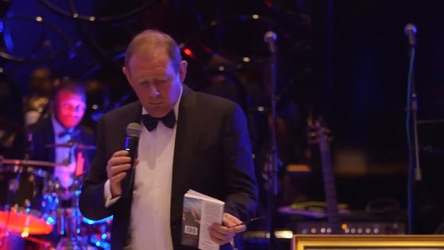 A sculptural presentation by Prof Nadey Hakim at the Global Unity Dinner and Dance 2019 смотреть онлайн