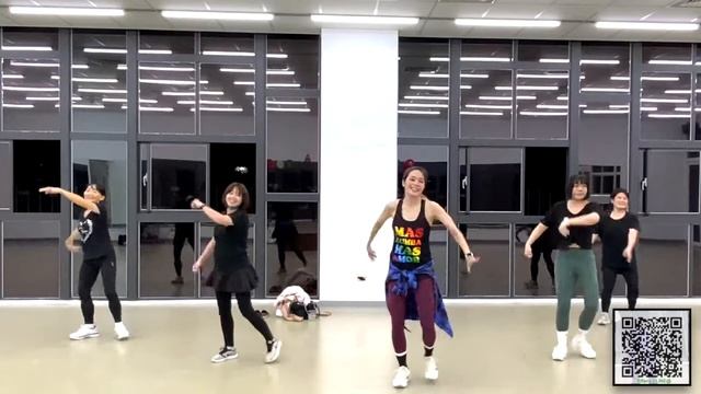 Chocolate, Piña y Melon - Flamenco/ ZUMBA® / Mega Mix 82/Tiffany J смотреть онлайн