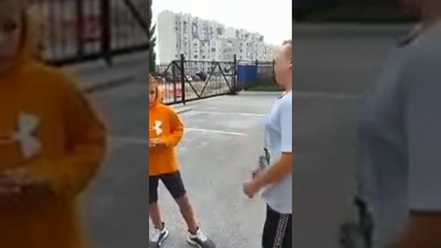 В Крыму автовладелец поймал юных тиктокеров, которые скручивали колпачки смотреть онлайн