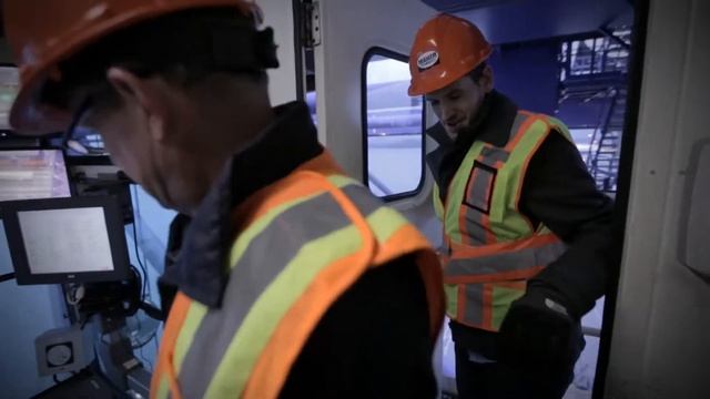 Long Shore Worker (Episode 20) смотреть онлайн