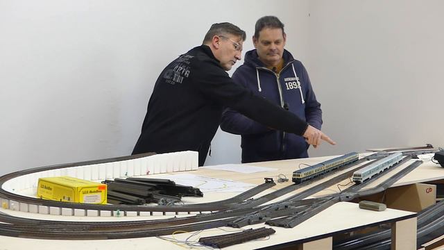 Märklin Anlage Lauenburg-Elbe, Bilder vom Rohbau, Kracher-Angebote und mehr смотреть онлайн