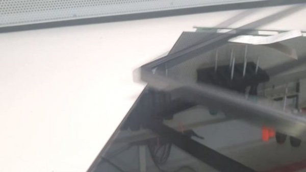 Как выглядит матрица на телевизоре Samsung 2021 года на примере UE43AU7570U