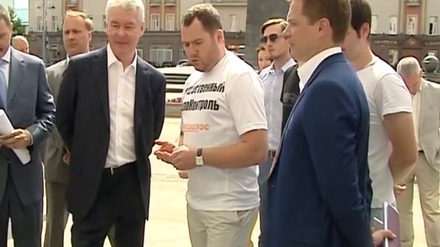 Осмотр обновлённой станции велопроката в центре Москвы смотреть онлайн