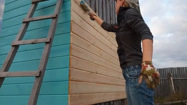 Отделка имитацией бруса. Стена 3 день 2. Дом. смотреть онлайн