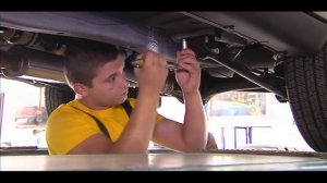 Установка защита порогов Нива Шевроле