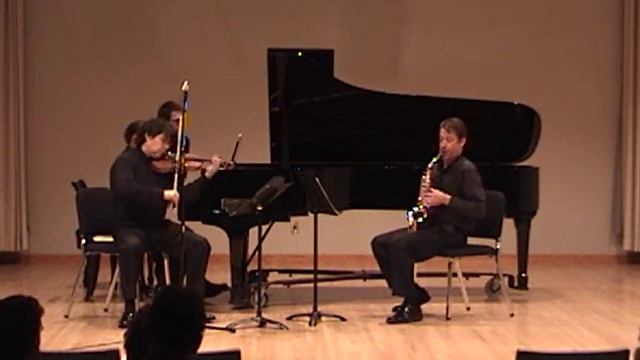 Trio for Violin, Saxophone and Piano, Mvt. 2 Adagio смотреть онлайн