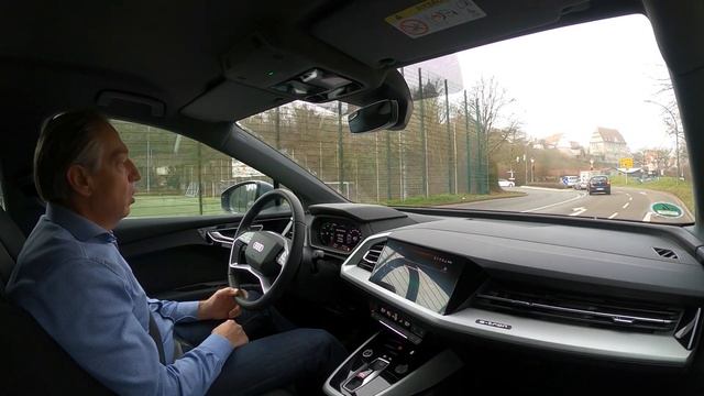 Audi Q4 E-tron, 2023. Премиум ? Что общего у всего семейства ID VW , Audi, Skoda, Seat ? Отличия?