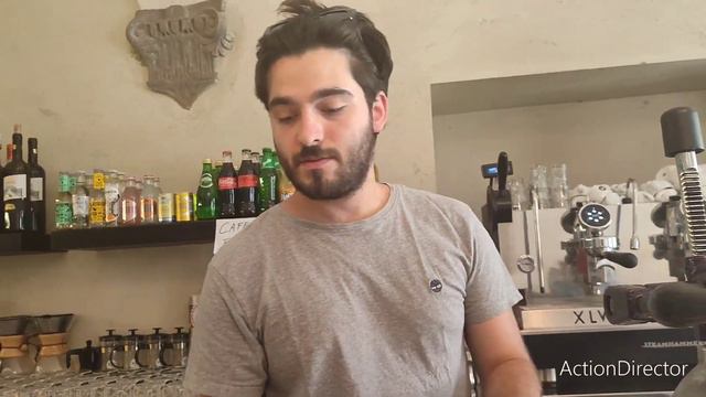 Ну очень жарко в Италии. Обычный день. смотреть онлайн