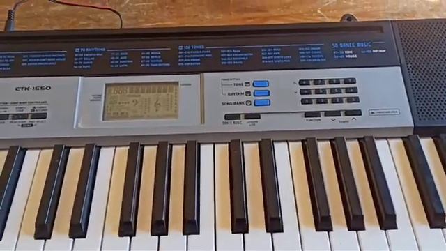 VENDO! Teclado musical Casio Standard CTK-1550 61 teclas negro смотреть онлайн