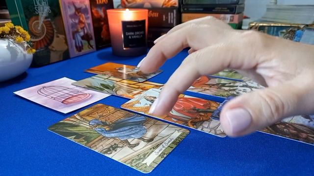 В чем твоя женская особенность🍓❓️#еленалучтаро #тароонлайн #яженщина смотреть онлайн