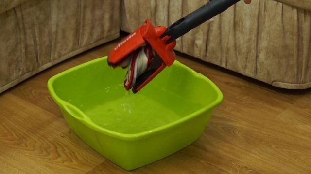 Швабра с отжимом Vileda UltraMax Easy Twist смотреть онлайн