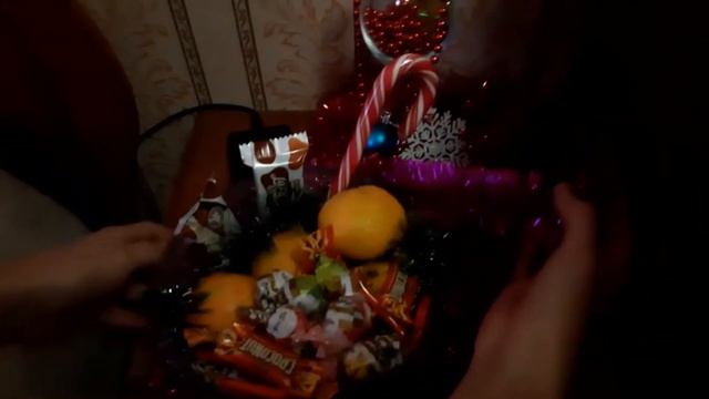 Украшаем комнату к Новому Году смотреть онлайн